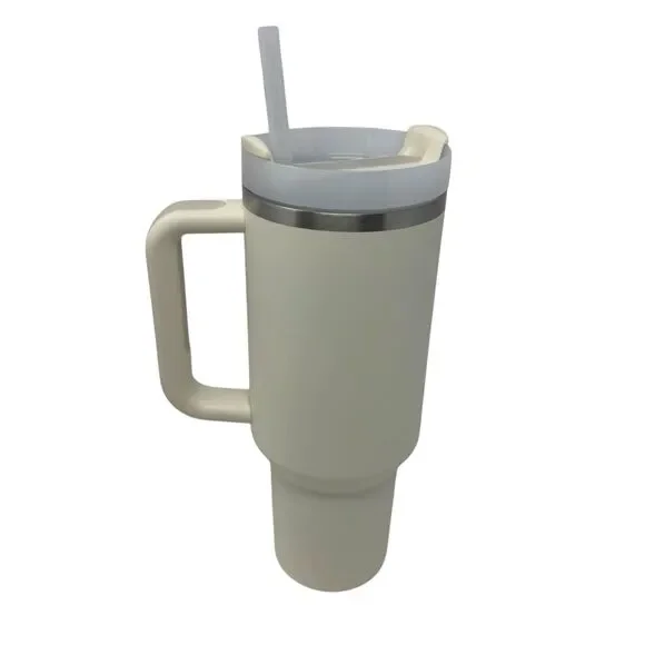 STANLEY EXCLUSIVE THE QUENCHER CUP TUMBLER ONE 40 OZ CREAM WHITE - Picture 3 of 5